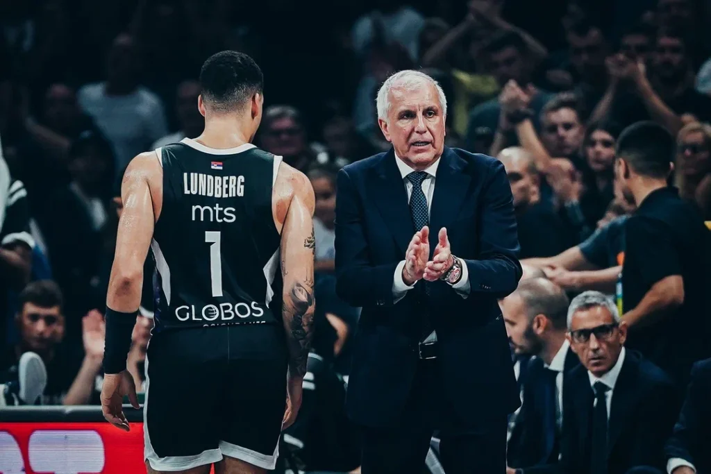 Gabriel Lundberg alon legendary coach Željko Obradović.