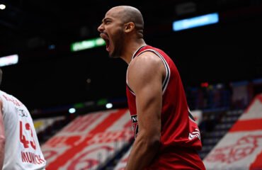 Shavon Shields celebrating a bucket against Bayern Munich